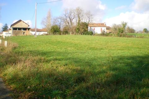 Terra a Nontron, Dordogne, Nontron - € 23.058 | Ref: BVI71327 - foto 2