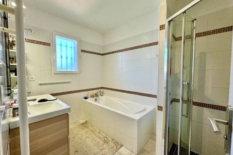 Villa a Piolenc, Vaucluse, Piolenc - € 698.000 | Ref: PVVI2590103788 - foto 23