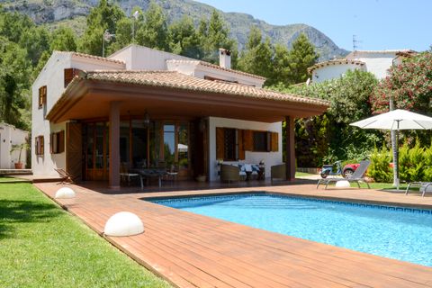 Villa a Denia, Alicante, Denia - € 870.000 | Ref: xhd3122 - foto 2