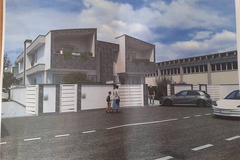 Villa i Rome, Rome, Rome - € 290.000 | Ref: CantiereDragon - foto 2