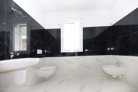 Villa i Arcore, Monza and Brianza, Arcore - € 460.000 | Ref: 188 - foto 4