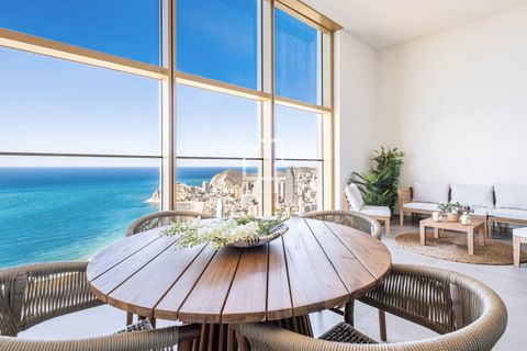 Lejlighed i Benidorm, Alicante, Benidorm - € 1.075.000 | Ref: ALT38964 - foto 2