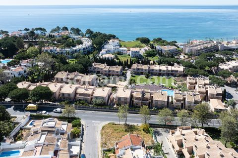 Helårsgrund i Albufeira, Faro, Albufeira - € 300.000 | Ref: Sort22441 - foto 1