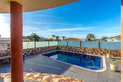 Villa i Orihuela, Alicante, Orihuela - € 1.199.000 | Ref: C-1121 - foto 4