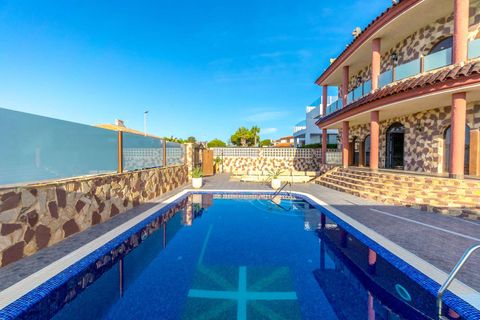 Villa i Orihuela, Alicante, Orihuela - € 1.199.000 | Ref: C-1121 - foto 8