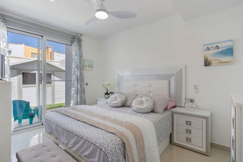 Villa a El Chaparral, Alicante, El Chaparral - € 594.000 | Ref: R4826899 - foto 23