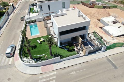 Villa in Cabo Roig, Alicante, Cabo Roig - € 1.160.000 | Ref: 702399 - foto 22