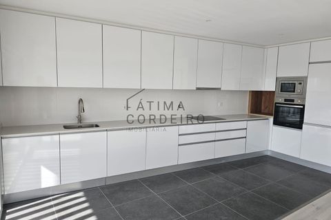 Lejlighed i Corroios, Setubal, Corroios - € 430.000 | Ref: 103.24 FRAÇÃO T - foto 5