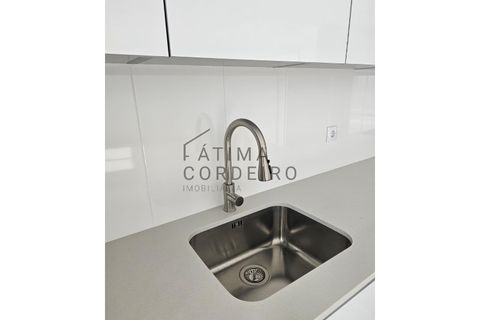 Lejlighed i Corroios, Setubal, Corroios - € 420.000 | Ref: 103.24 FRAÇÃO H - foto 9