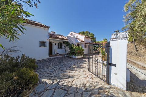 Villa a Estepona, Malaga, Estepona - € 899.000 | Ref: R4840030 - foto 2