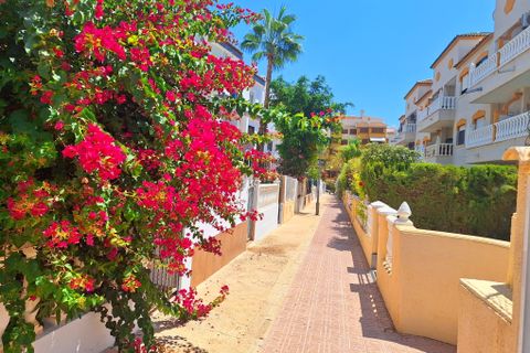 Apartament a Punta Prima, Alicante, Punta Prima - € 950/mes | Ref: KR: 56 - foto 19
