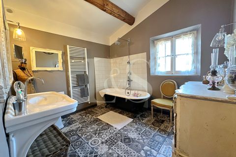 Villa - Cavaillon, Vaucluse, Cavaillon - € 1 150 000 | Réf : 2727 - photo 11