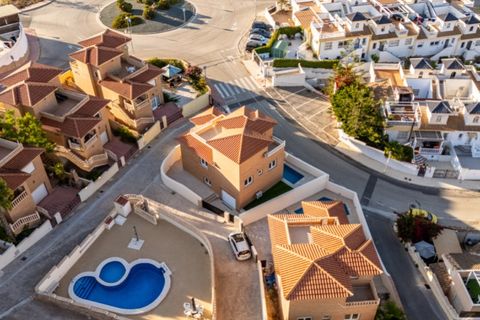 Villa a Rojales, Alicante, Rojales - € 499.000 | Ref: N8363 - foto 2
