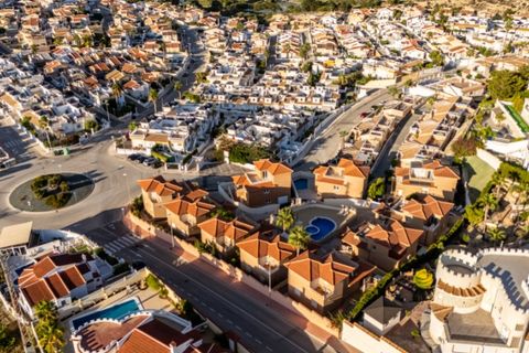Villa a Rojales, Alicante, Rojales - € 499.000 | Ref: N8363 - foto 3