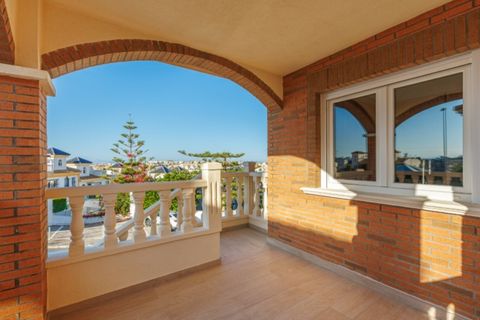 Villa a Rojales, Alicante, Rojales - € 499.000 | Ref: N8363 - foto 17