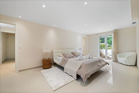 Villa i Mougins, Alpes-Maritimes, Mougins - € 2.990.000 | Ref: HH-14669240 - foto 17