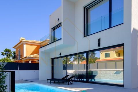 Villa in Almada, Setubal, Almada - € 1.000.000 | Ref: 305.001.702 - foto 39