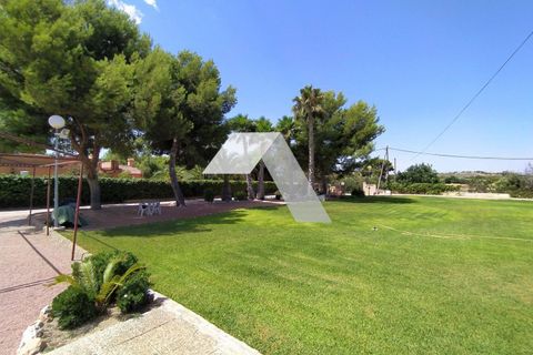 Villa in Mutxamel, Alicante, Mutxamel - € 600.000 | Ref: 19023T/1008 - foto 11