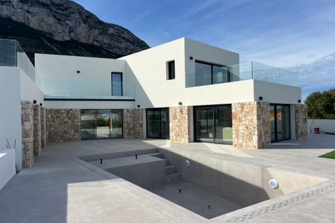 Villa i Denia, Alicante, Denia - € 1.695.000 | Ref: SLV1-9758C - foto 1