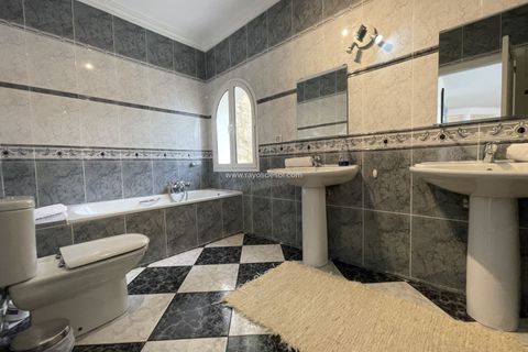 Villa i Calpe, Alicante, Calpe - € 1.250.000 | Ref: BV-70274 - foto 32
