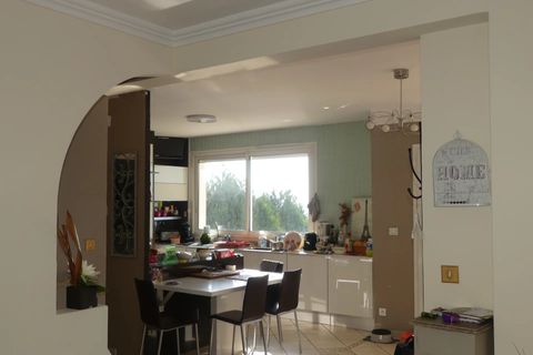 Villa a Montcenis, Saone-et-Loire, Montcenis - € 279.900 | Ref: 85270941 - foto 4