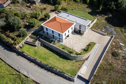 Villa i Braga, Braga, Braga - € 825.000 | Ref: ZMPT570517 - foto 3