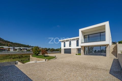 Villa i Braga, Braga, Braga - € 825.000 | Ref: ZMPT570517 - foto 7