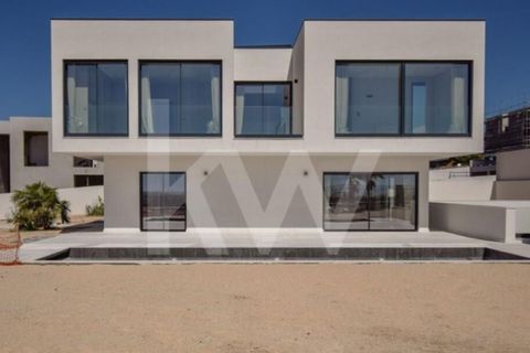 Villa i Amadora, Lisbon, Amadora - € 2.400.000 | Ref: 1196-8246 - foto 1