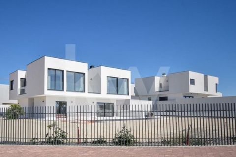 Villa i Amadora, Lisbon, Amadora - € 2.400.000 | Ref: 1196-8246 - foto 2