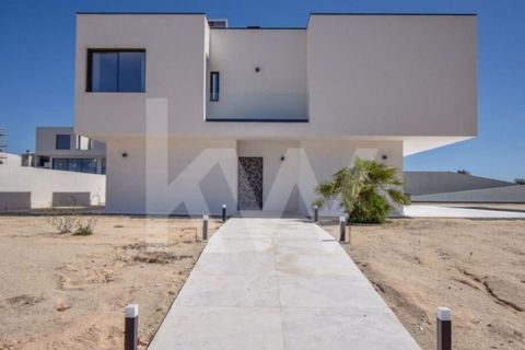 Villa i Amadora, Lisbon, Amadora - € 2.400.000 | Ref: 1196-8246 - foto 7