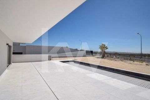 Villa i Amadora, Lisbon, Amadora - € 2.400.000 | Ref: 1196-8246 - foto 8
