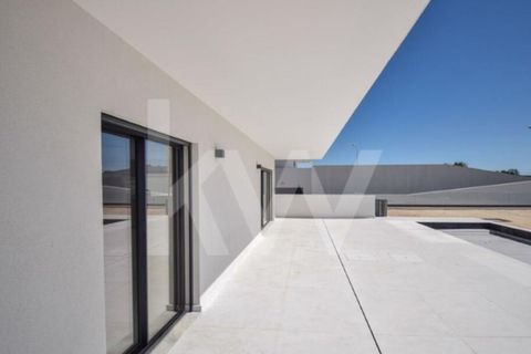 Villa i Amadora, Lisbon, Amadora - € 2.400.000 | Ref: 1196-8246 - foto 9