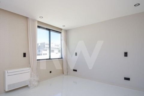 Villa i Amadora, Lisbon, Amadora - € 2.400.000 | Ref: 1196-8246 - foto 10