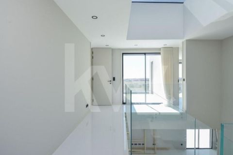 Villa i Amadora, Lisbon, Amadora - € 2.400.000 | Ref: 1196-8246 - foto 17