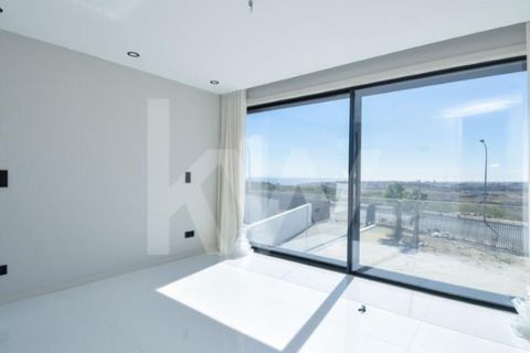 Villa i Amadora, Lisbon, Amadora - € 2.400.000 | Ref: 1196-8246 - foto 25