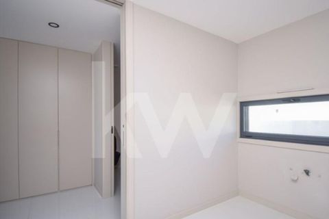 Villa i Amadora, Lisbon, Amadora - € 2.400.000 | Ref: 1196-8246 - foto 36