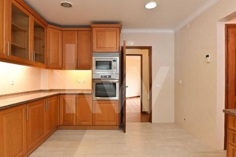 Villa i Alcabideche, Lisbon, Alcabideche - € 1.740.000 | Ref: 1196-8484 - foto 26
