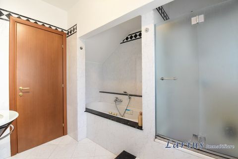 Penthouse i Erba, Como, Erba - € 450 000 | Ref: Attico 1 - foto 13
