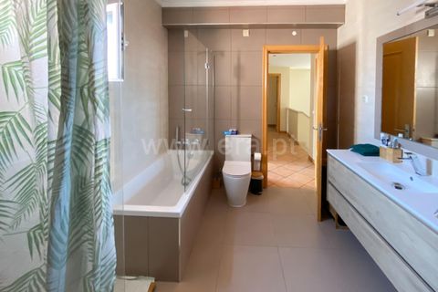Villa i Lagoa, Faro, Lagoa - € 1.100.000 | Ref: 359230245 - foto 10
