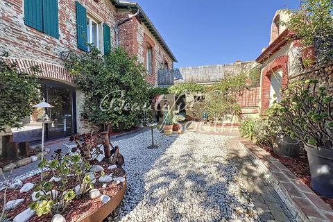Villa i Perpignan, Pyrenees-Orientales, Perpignan - € 799.000 | Ref: SP462 - foto 1