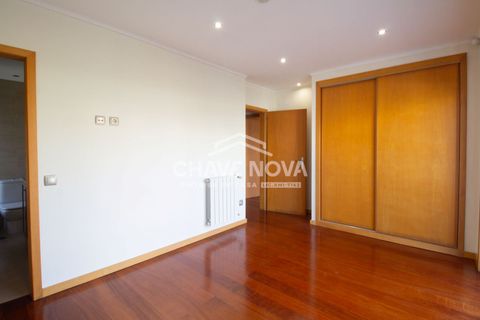 Villa a Valongo, Porto, Valongo - € 560.000 | Ref: RT/02599 - foto 11