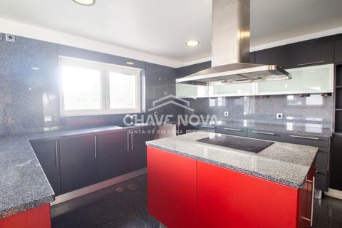 Villa a Valongo, Porto, Valongo - € 560.000 | Ref: RT/02599 - foto 25