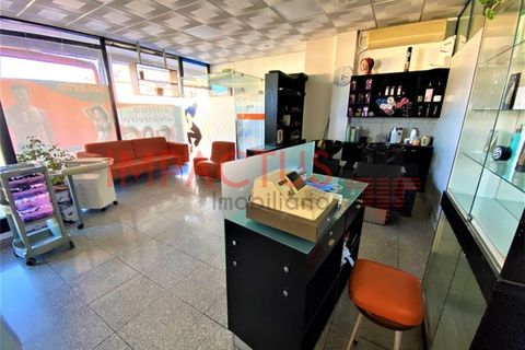 L'establiment comercial a Trofa, Porto, Trofa - € 900/mes | Ref: TC1303 - foto 2