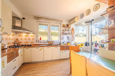 Villa i Sanremo, Imperia, Sanremo - € 870.000 | Ref: 5751 - foto 2