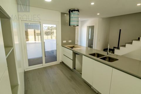 Villa a Corroios, Setubal, Corroios - € 555.000 | Ref: CAS_580 - foto 8