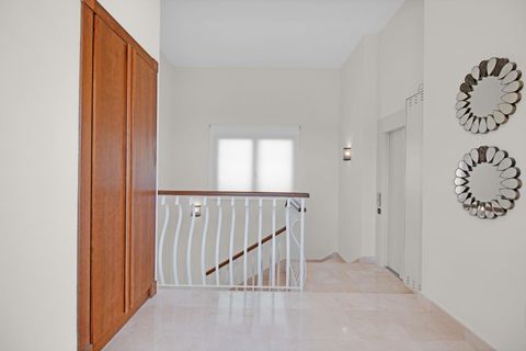 Villa a Benahavis, Malaga, Benahavis - € 985.000 | Ref: EXP07245/8930 - foto 8