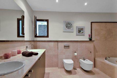 Villa a Benahavis, Malaga, Benahavis - € 985.000 | Ref: EXP07245/8930 - foto 32