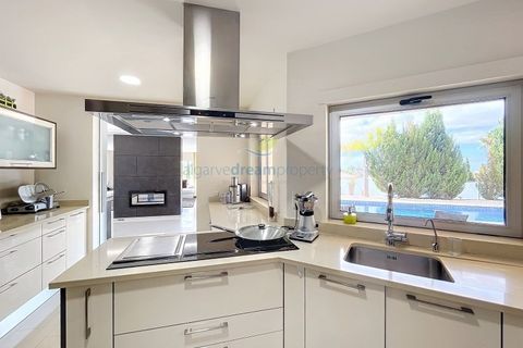 Villa i Albufeira, Faro, Albufeira - € 3.250.000 | Ref: 8020 - foto 17