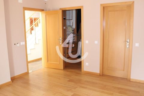 Villa i Caldas da Rainha, Leiria, Caldas da Rainha - € 780.000 | Ref: S4U116-V64 - foto 8