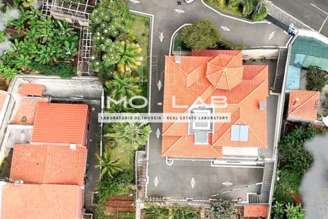 Villa a Sao Roque, Madeira, Sao Roque - € 1.800.000 | Ref: CAS_257 - foto 2